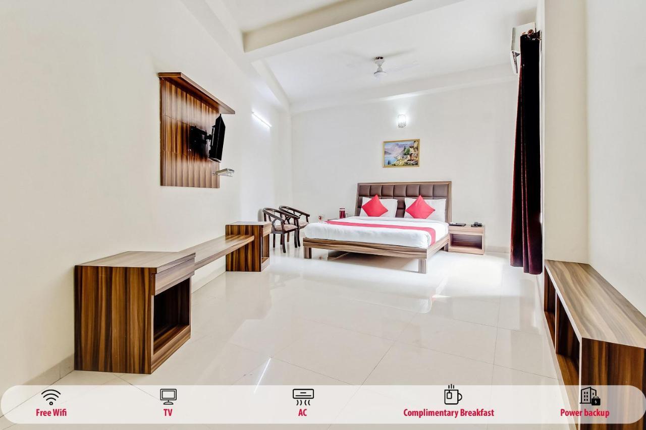 Oyo 10213 Hotel Panache Mathura Luaran gambar