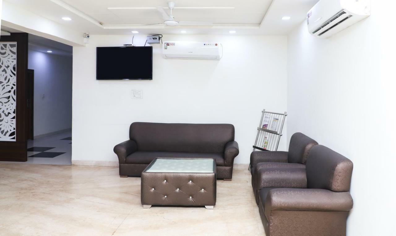 Oyo 10213 Hotel Panache Mathura Luaran gambar